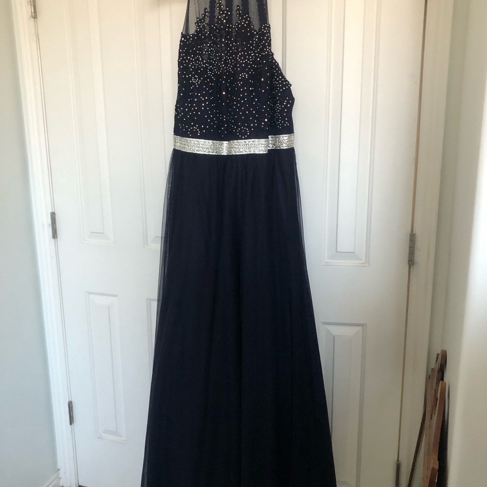 Blue Sleeveless Halter Prom Gown